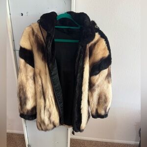 Stylish Vintage Faux Fur coat - Brown and Black